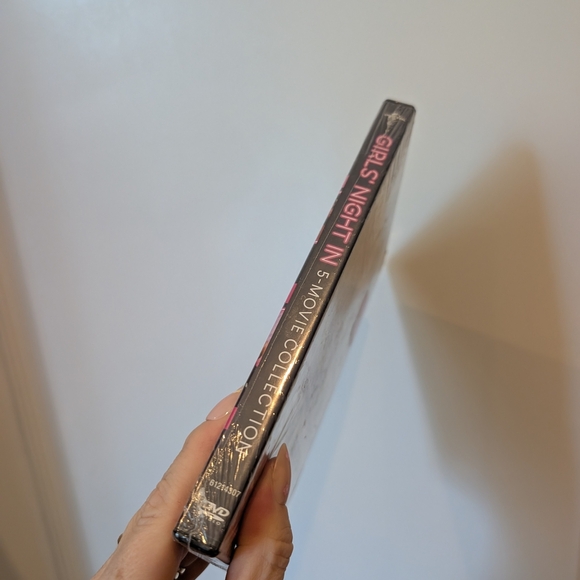 Girls' Night In 5-Movie Collection DVD - Picture 6 of 6